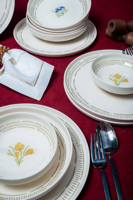 Hermia Mimoza Juego de Cena de Porcelana de 18 Piezas Multicolor